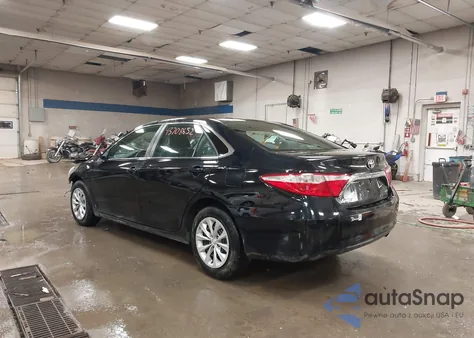 2017 Toyota Camry Le из США, поврежденный, VIN 4T1BF1FKXHU773564